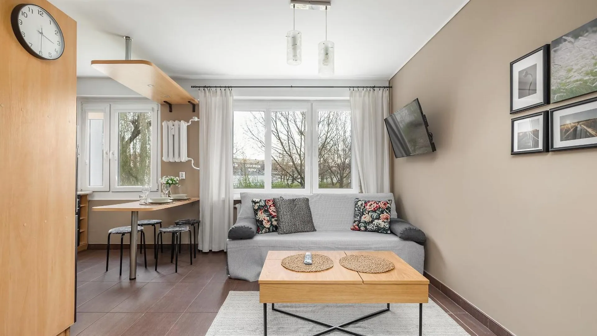 Apartment Os Jagiellonskie In Poznan By Renters بولندا